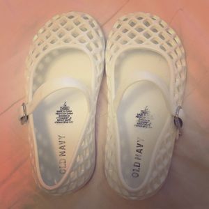 Toddler girl old navy shoes